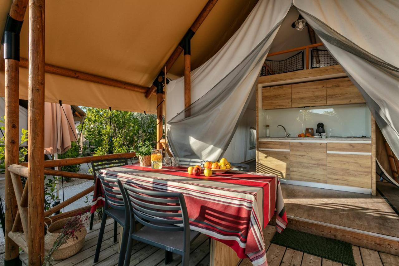 Camping Gavina Creixell Exterior photo